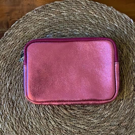 Pochette rose en cuir irisé